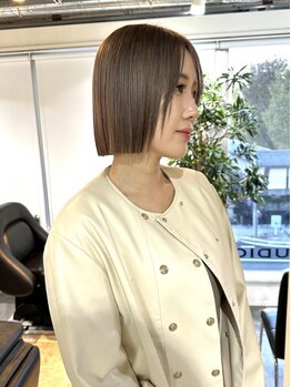 ヘアースタジオゼン アドバンス(hair studio Zen advance)の写真/【京都駅すぐ】ボリュームやシルエットを整えていくようなカットで美人魅せ◎どこから見ても美しいStyleへ 