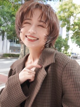 ノラ ウメダ(NORA UMEDA) 【高木】レイヤーカット顔周りカットレイヤーウルフカット