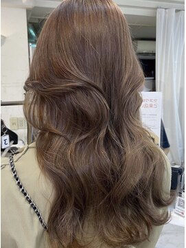 ビゼ 梅田(BIZE) 【韓国風】 ミルクティーカラー