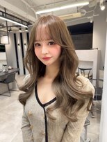 ハオ(hao)&nbsp;【hao渋谷】巻き髪が映える！春におすすめライトベージュカラー