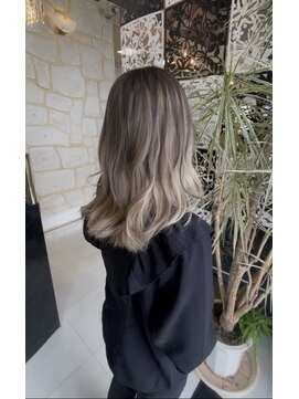 エムズアルカディア(M'Z ARCADIA) グレージュアンブレラカラー