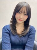 小顔 前髪 レイヤーカット ホワイトグレージュ"