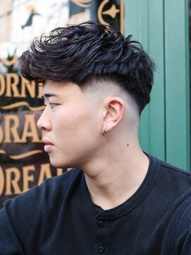 プロショップウェーブ セカンド(PRO SHOP WAVE II) スペインカール/プードルパーマ/メンズパーマ/ニュアンスパーマ