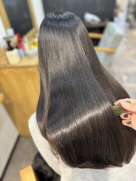 ゼン ネオ(Zen Neo) 髪質改善ロングストレート