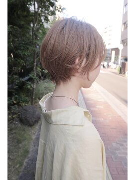 メモリーズ 水天宮前店(Memories) ショート　ショートボブ　くびれショート　白髪ぼかし