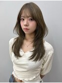ミディアムレイヤーオリーブベージュ黒髪グレージュ