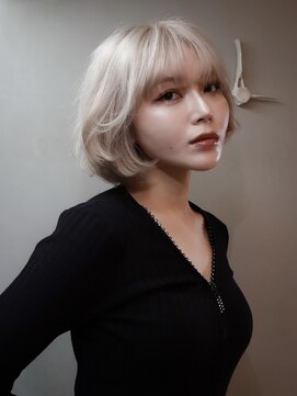 ガタカ(GATTACA) ホワイトブロンドボブ[taiyo]