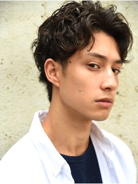 ユノ(juno) 大人のカジュアルパーマ（ネープレス　ビジカジ　ツーブロック）