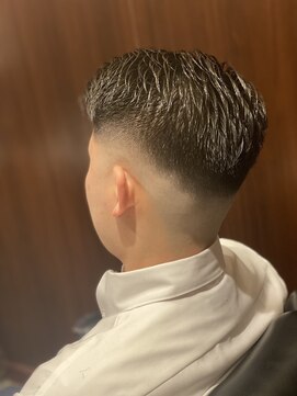 ヒロギンザ 田町店(HIRO GINZA) サイドパートスキンフェード　メンズカット/三田/田町/床屋/流行