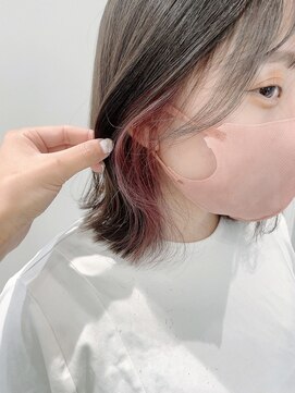 ネオリーブギンザ 銀座店(Neolive GINZA) ベリーピンクでイヤリングカラー