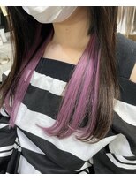 フツーロ 栄(FUTURO)&nbsp;エクステ/プルエクステ/インナーカラー/派手髪