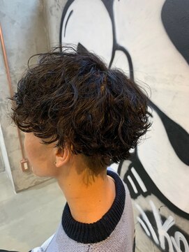 個室型美容室 グルグル 表参道店(GULGUL) アップバング/ツーブロックマッシュ/波巻き