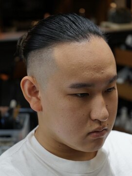 メリー(merry craftsman's factory) Man Bun