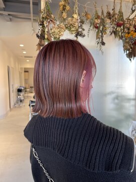 ファスナーグランデ(fustener grande) 切りっぱなしボブ×イヤリングカラー