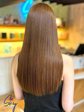 スカイ(SKY) 透明感カラー/髪質改善/縮毛矯正/韓国風レイヤーカット