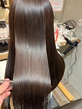 ヘアサロン テラ(Hair salon Tera)の写真/髪質に合わせたヘアケアで、内側から輝く「うるツヤ美髪」へ。