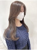 美しい毛流れの"くびれヘア"