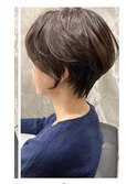 ショートヘア