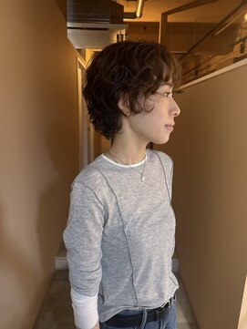 モクレン(mokuren.) ショートパーマ