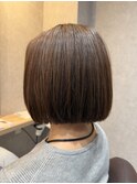 ぱつっとボブ