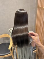 リファインド(REFINED)&nbsp;透明感×美髪グレージュ　大関