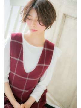 モッズ ヘア 福岡姪浜店(mod's hair) *mod's姪浜*…センターパートで引き締め！”大人顔”ボブc
