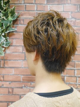 シフォン(Chiffon) 無造作ショートヘア