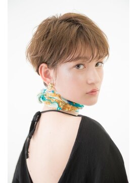 ワン 大船(ONE003) マッシュ/くびれヘア/ビタミンカラー/メルティーカラー/大船駅