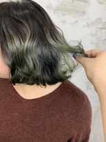 プライズ アイリス 池袋東口店(prize Iris)&nbsp;裾カラーグリーン　淡いグリーンカラーイルミナカラー