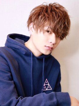 リップス 表参道店(LIPPS) 2ブロック、刈り上げ、緩めスパイラルマッシュ