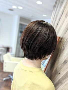 レリビー アウラ(LELiBE_'aula) ショートボブ