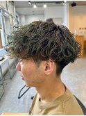 波巻きパーマメンズパーマメンズヘアツーブロックツイストパーマ