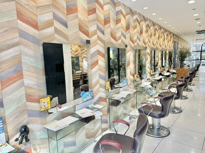 アース 鹿児島天文館店(HAIR&MAKE EARTH)の写真