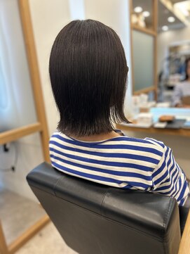  リュクスバトーバイトリコ 船橋南口店(Luxe BATEAU by tricot) ストレートボブ