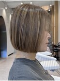 表参道酸性ストレートパーマ艶髪ショートベージュアッシュ40代