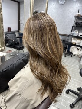 アヤメ 巣鴨店(ayame) (ayame巣鴨)白髪ぼかしハイライト_ロング_tokio_巣鴨11