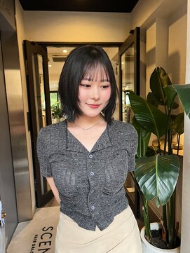 シーン(SCENE) [天神今泉/黒髪カタログ/クラゲヘアー/オリーブグレー]