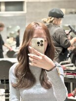 アンダーバーホワイト 天王寺阿倍野店(_WHITE)&nbsp;ロングレイヤー レイヤーカット  韓国ヘア