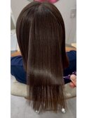 #藤枝　で叶う　水素酸性ストレートで自然な艶サラ髪に