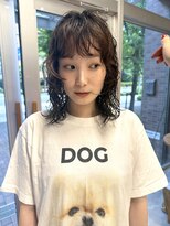 ウェウェ(wewe) ミディアムレイヤーニュアンスパーマ