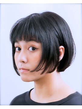 月のヒ コンパクトボブ
