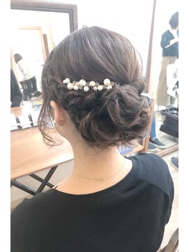 ロカット サロン(Roquat Salon) 編み込みアップヘアアレンジ 【ヘアメイク 立川/ 立川南/立川】