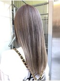 ミルクティーグレージュ