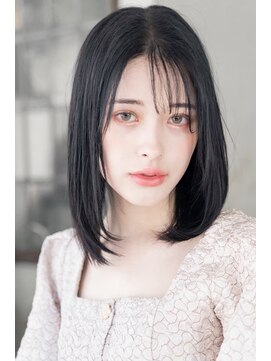 エイミー(Aimee) Aimee 町田　ネイビーブラック×ナチュラルボブ
