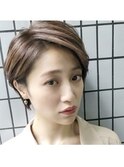 グロッシーな大人ボブ×ニュアンスカラー