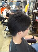 メンズショートヘア短髪束感モテる黒髪シークレットパーマ流行