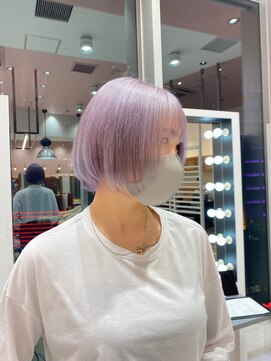 リー 梅田(Lee) Lee梅田茶屋町　透明感ペールカラー