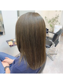 アコール 三軒茶屋(acoord) 大人ミディアム／オリーブグレージュ［三軒茶屋／髪質改善］