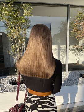 ヴォイスヘアーデザインウル(Voice hair design ulu) 透明感カラー/玉村/前橋/伊勢崎/ベージュ/ブリーチ/髪質改善/眉