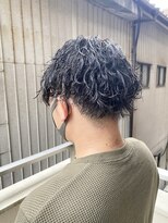 ブレイズ ザ サロン(BLAZE THE SALON)&nbsp;一周ツーブロックぐりぐり波巻きスパイラル【BLAZE 大庭】